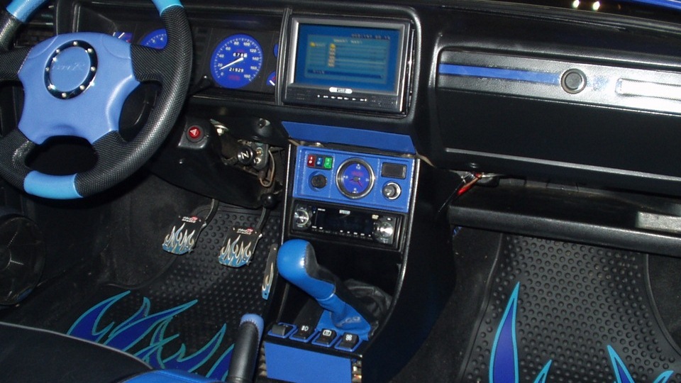 Улучшить интерьер ВАЗ без больших затрат